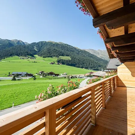 Apartment Alpina *